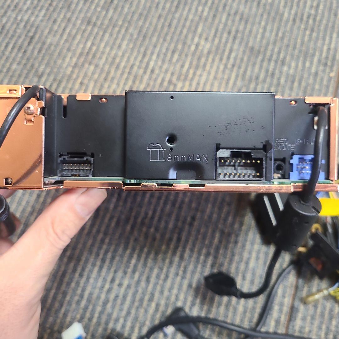 パイオニア DEH-P01と RCA出力 ハーネス MOGAMI 2549