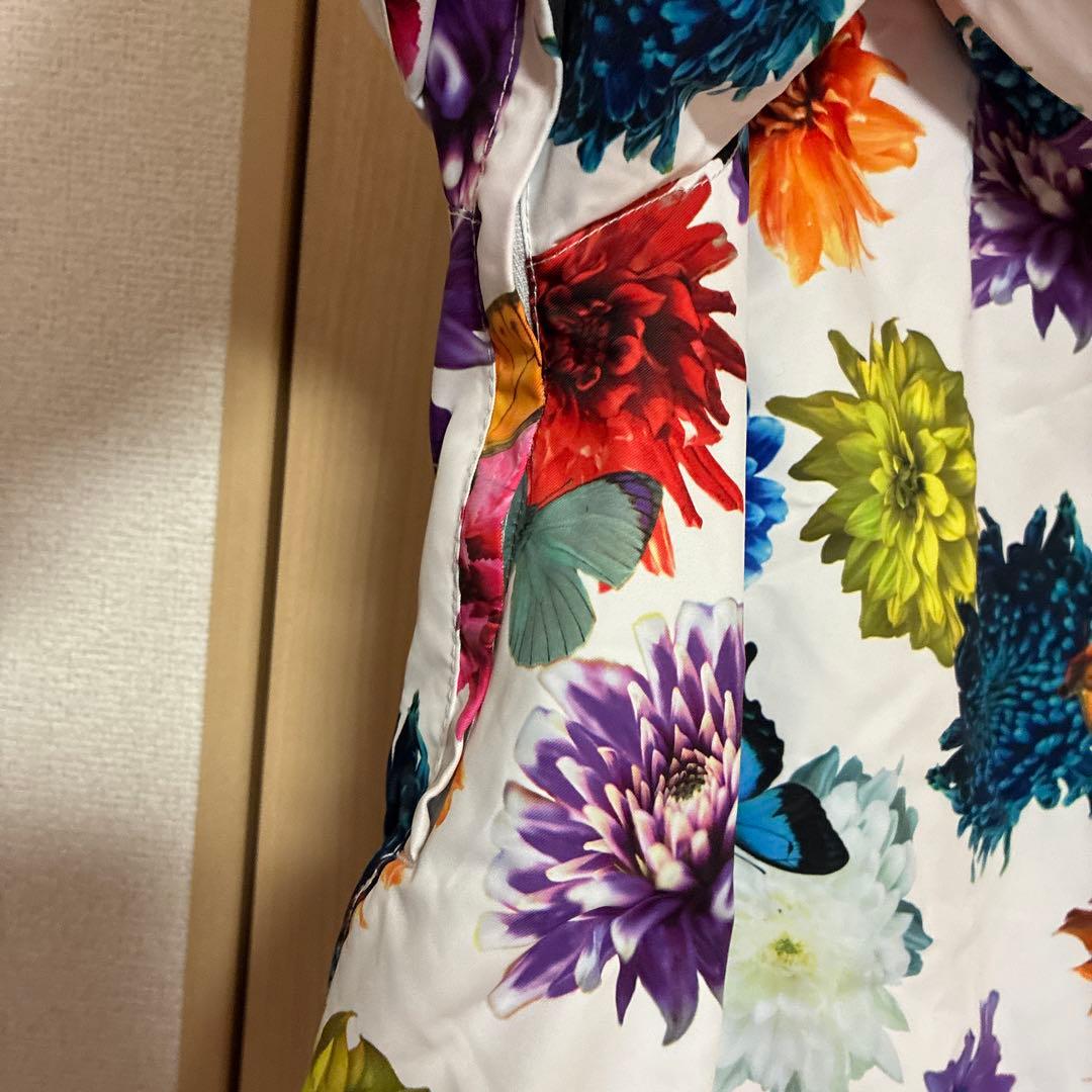 と*M様 レア　ロキシー　スノーボードウェア 女性用　蜷川実花　コラボ