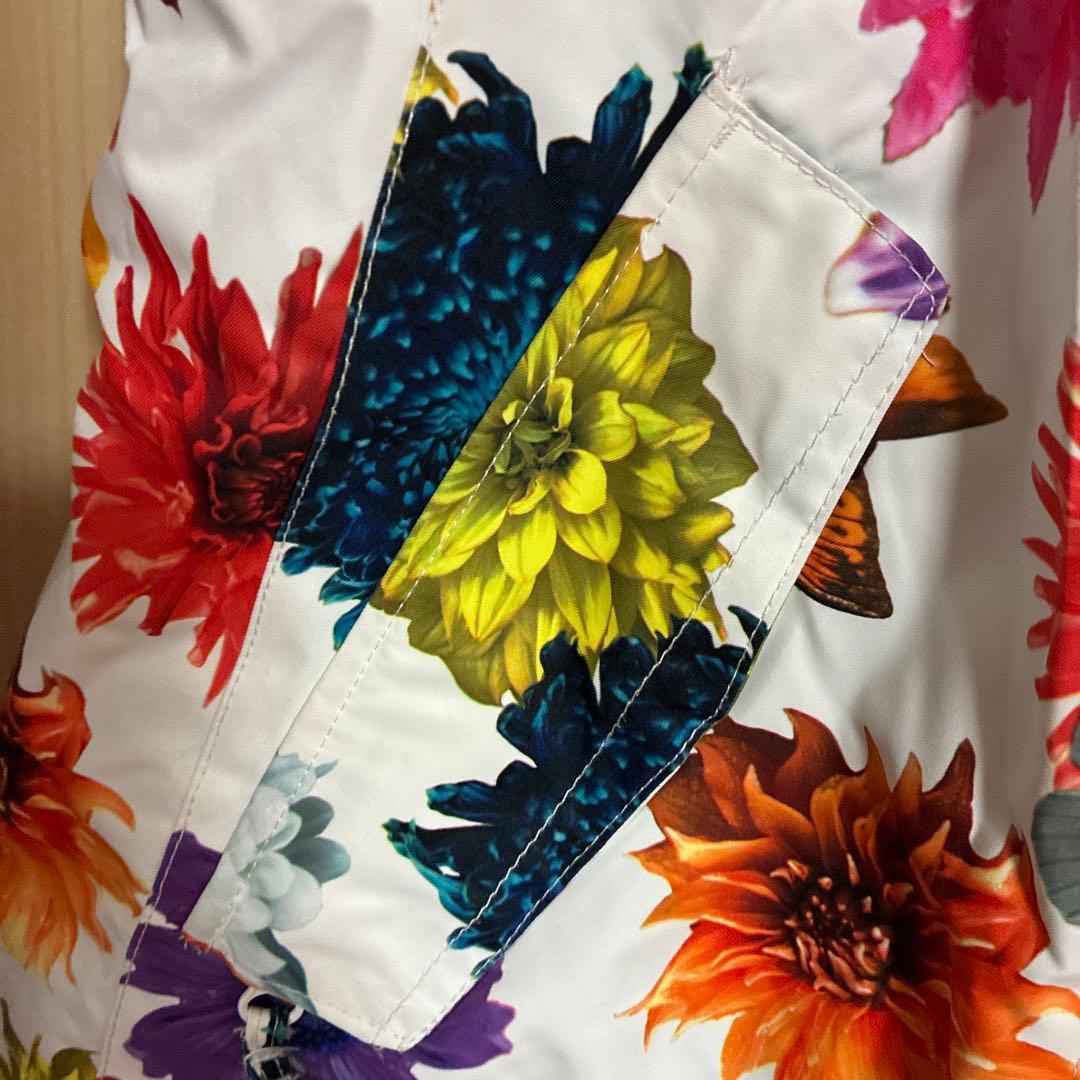 と*M様 レア　ロキシー　スノーボードウェア 女性用　蜷川実花　コラボ