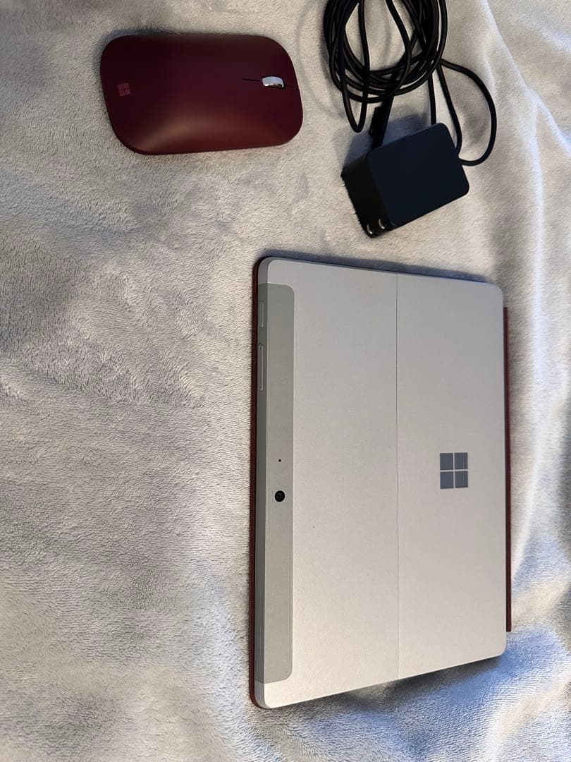 Microsoft Surface タブレット 本体　キーボード付き