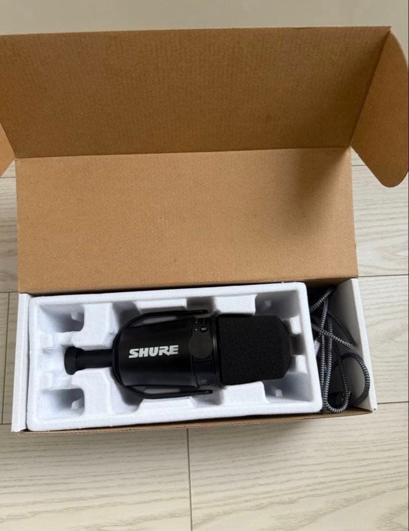 【美品】SHURE MV7 ダイナミックマイク