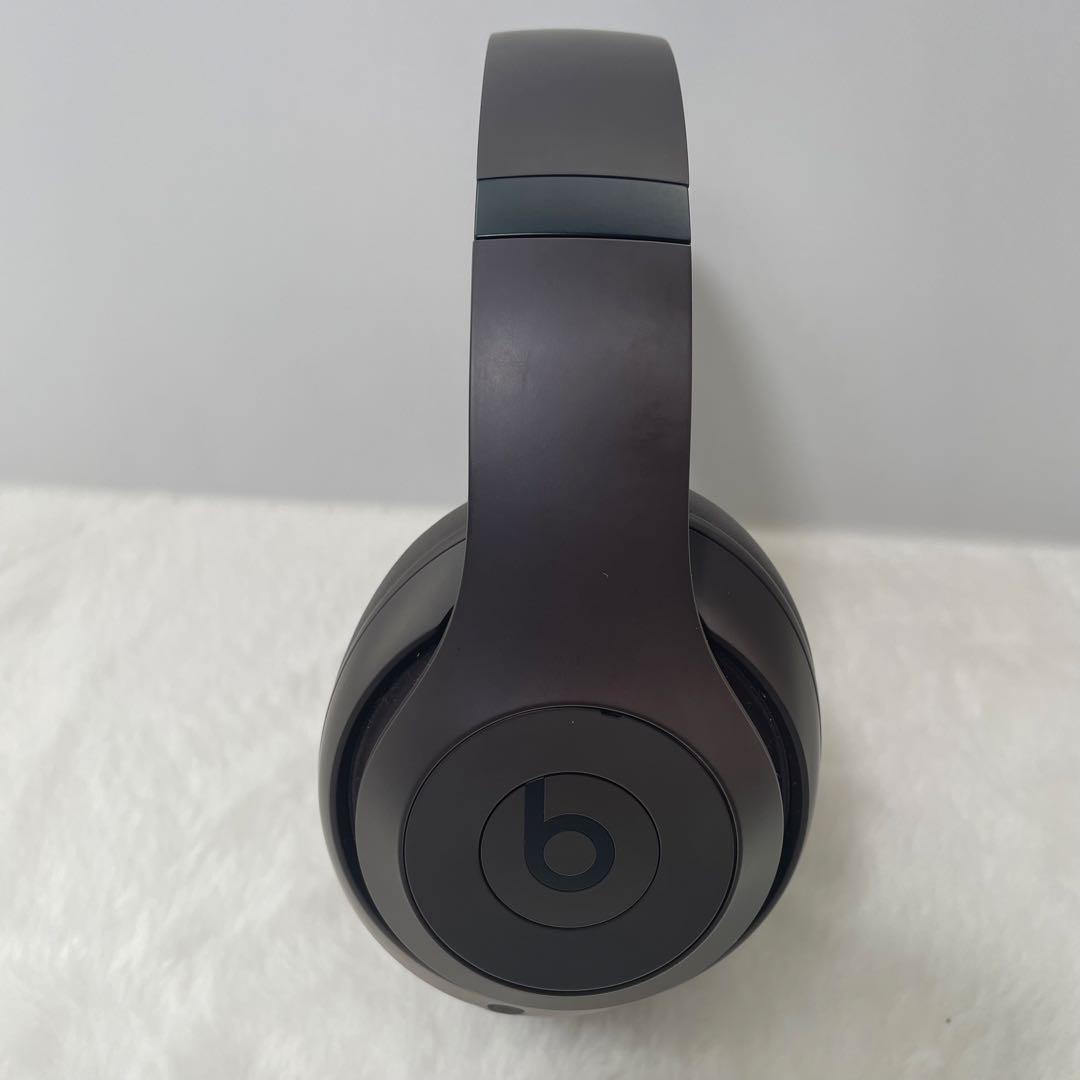 美品　Beats Studio Pro ワイヤレスヘッドフォン ディープブラウン