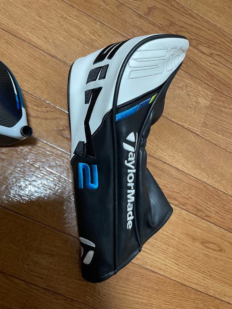 【ヘッドのみ】テーラーメイドSIM2 MAX ドライバー 10.5度 カバー付き