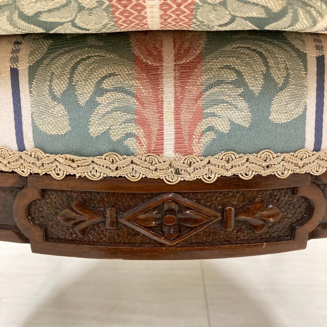 アンティーク調　クラシック　1人掛けソファ　アームチェア　椅子