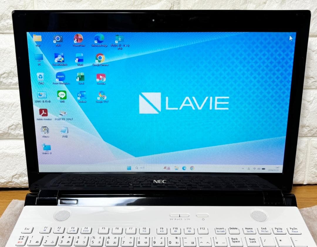 NEC ノートパソコン 15.6型 8GB SSD256GB Office