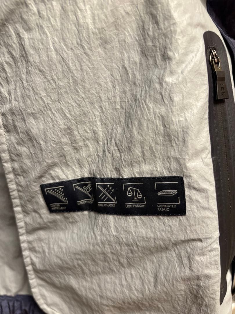 ヘルノ　ラミナー