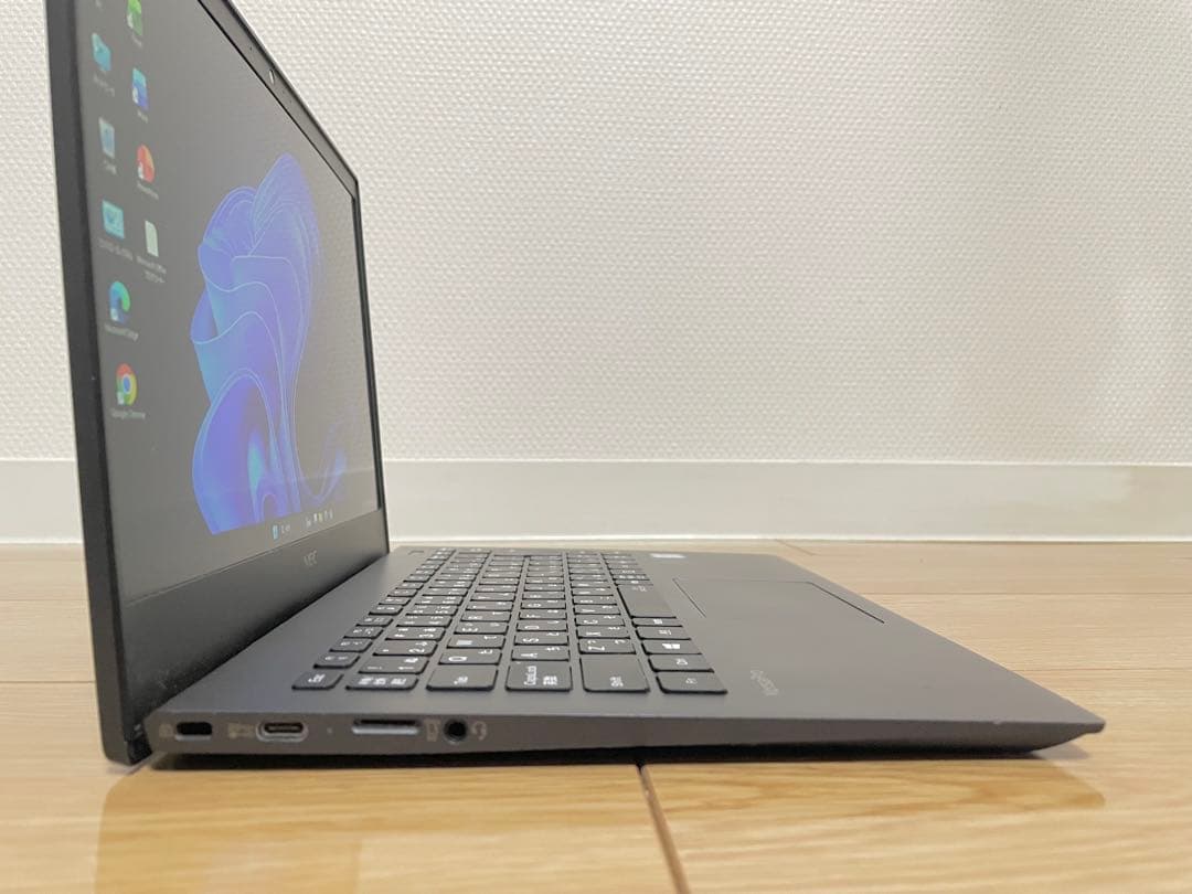 Windowsノート本体 NEC VersaPro FHD Core i7-8565U SSD256GB