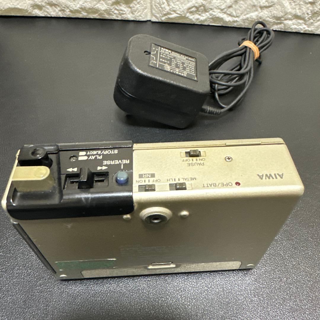 AIWAアイワ CassetteBoy HS-P2 通電OK ジャンク　現状品