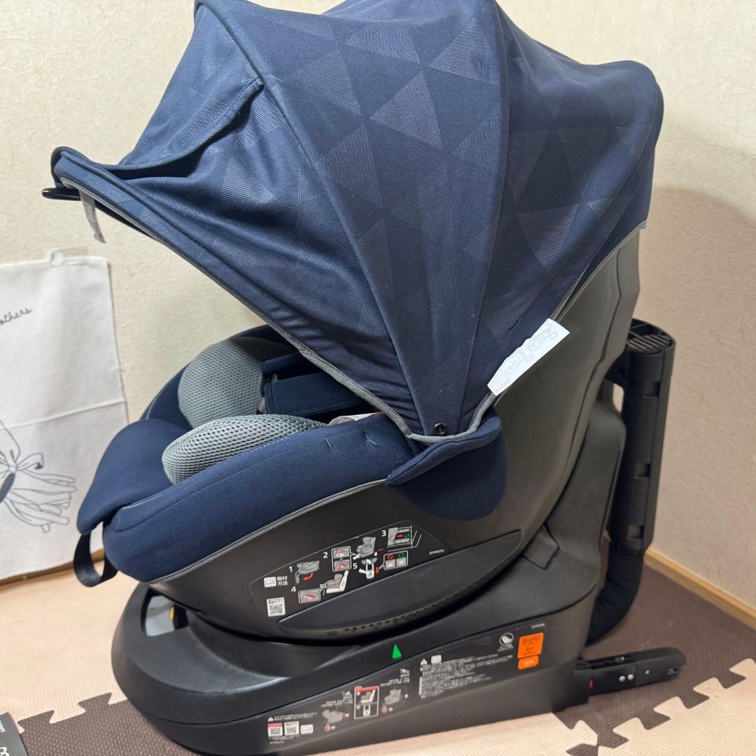 【美品】エールべべ クルット4i リラクシーⅡ ISOFIX 回転式