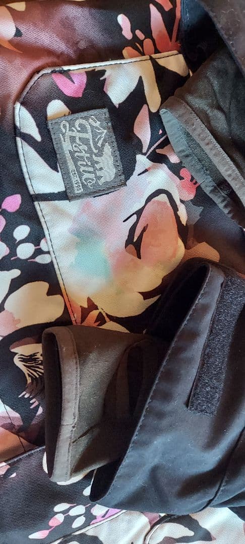 《美品》ESTIVO スノーボードウェアセット