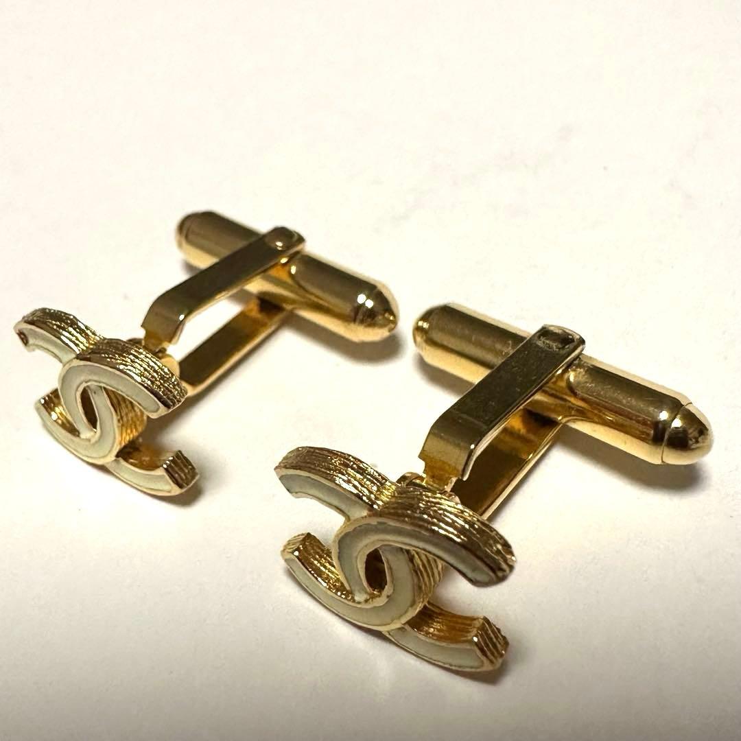 シャネル　CHANEL　カフスボタン　カフスリンク　ココマーク　ゴールド　極美品