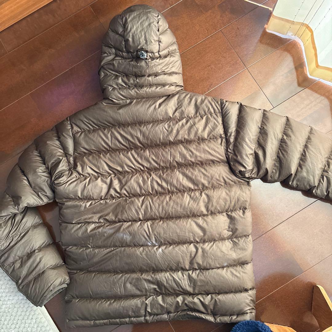 Patagonia ハイロフトダウンフーディ