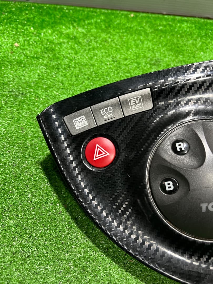 トムス TOM’S シフトポジションスイッチ 30プリウス　ZVW30