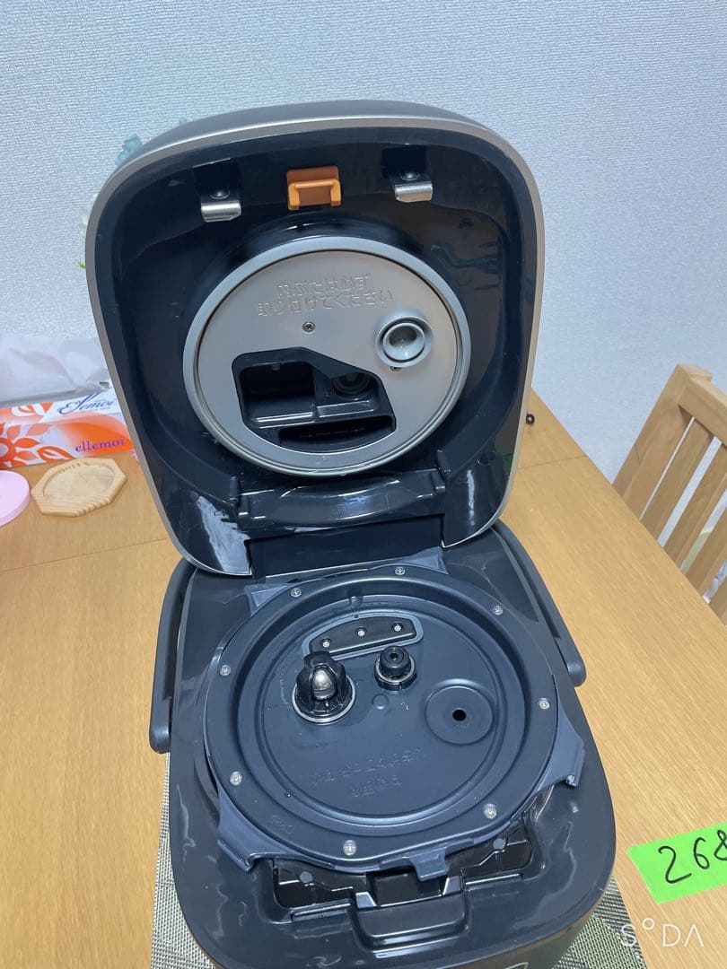 象印　NW-PU10　5.5合炊き　2022年製　動作保証