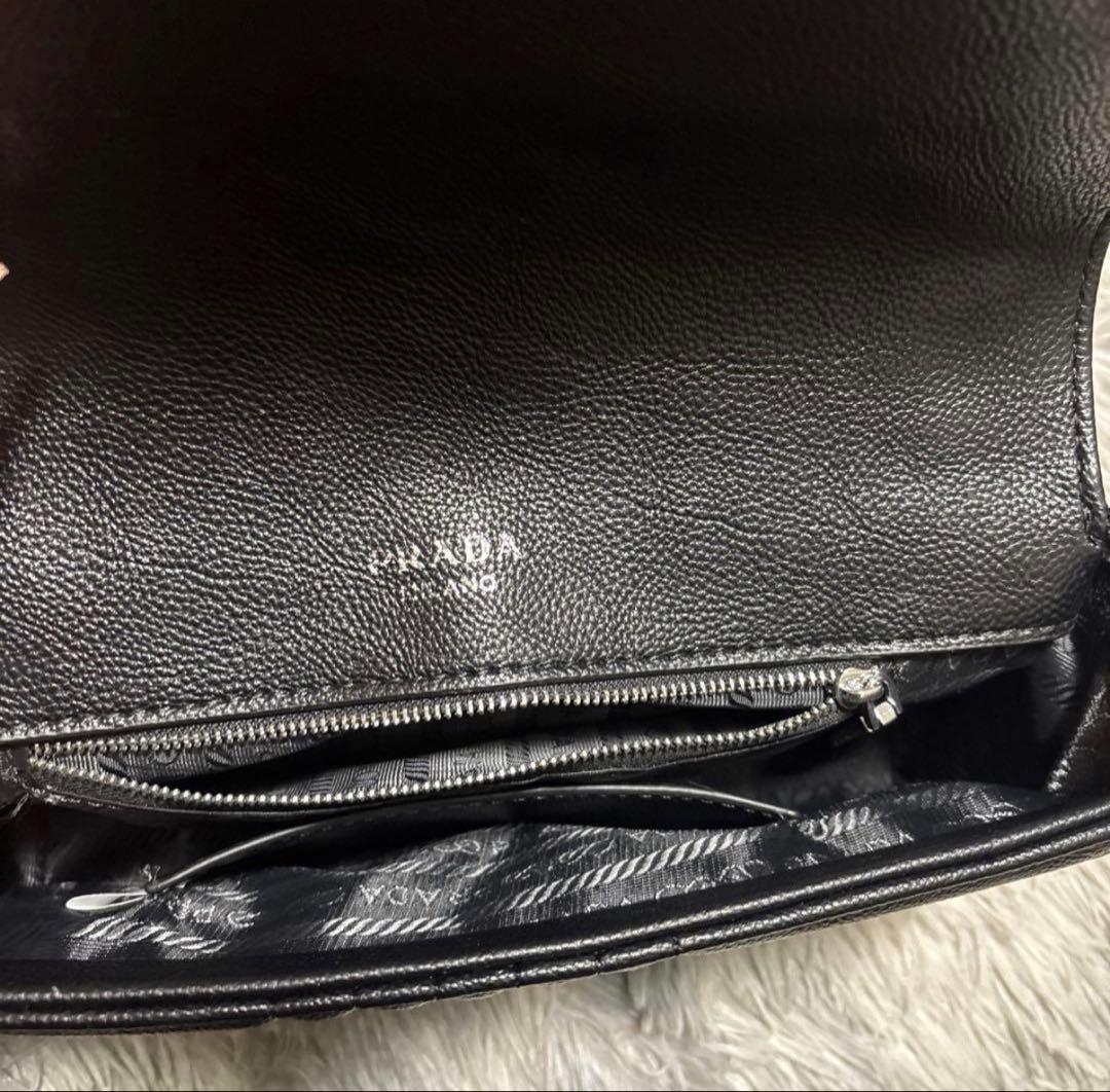 最終値下げ　prada プラダ　ショルダーバッグ　バッグ