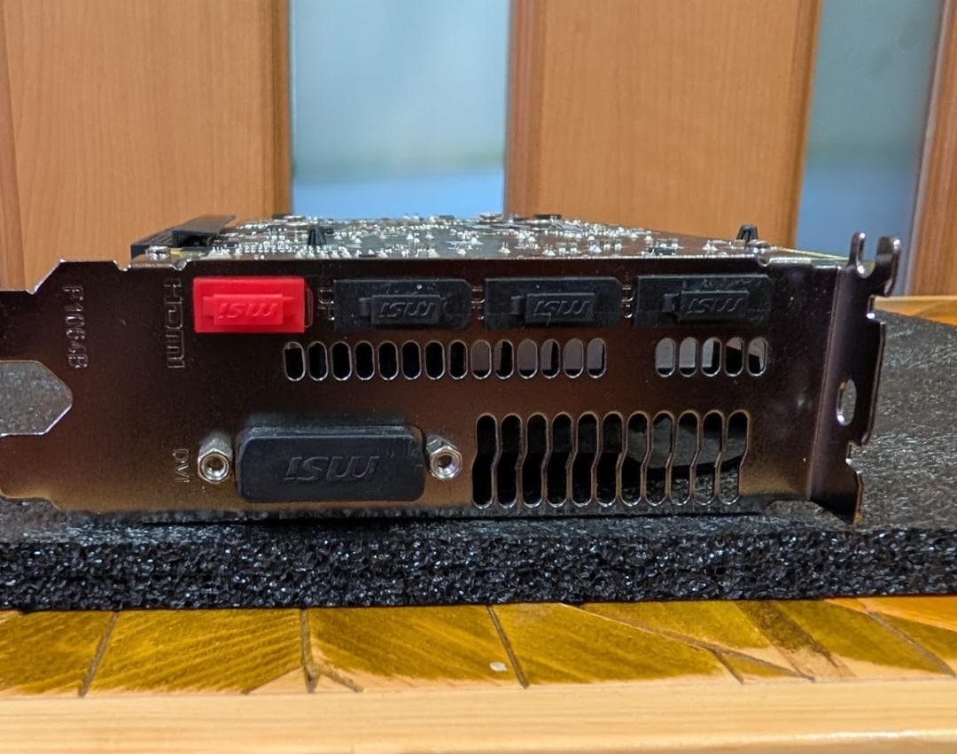 グラフィックボード・グラボ・ビデオカード AMD Radeon RX 570 8GT OCV1