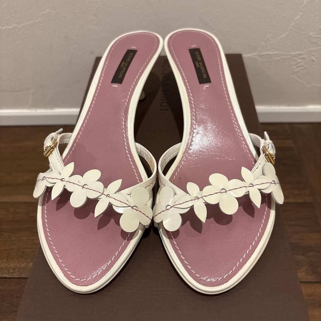 Louis Vuitton フラワー装飾ミュール