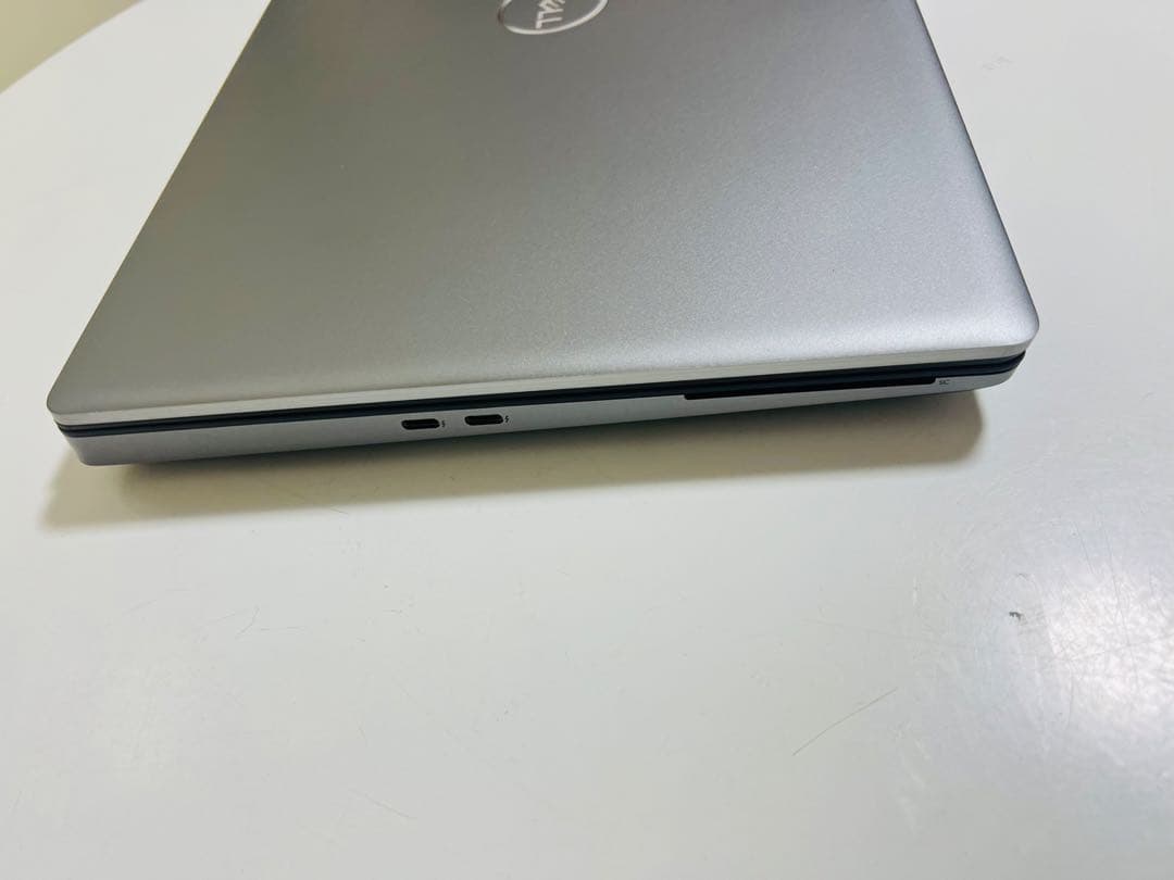 その他ノートPC本体 Dell Precision 7560 Core i7/32GB/512GB