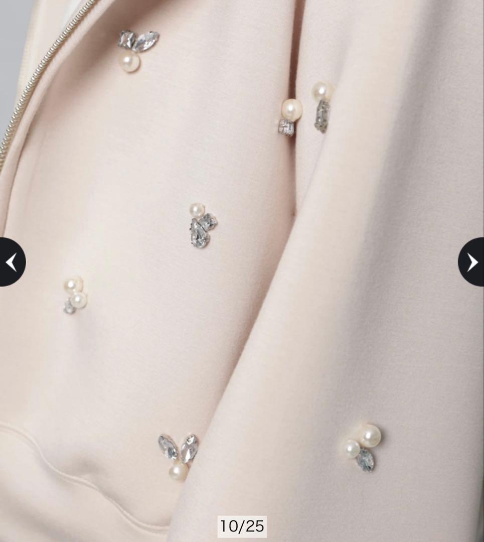 Apuweiser-riche[WEB LIMITED]キラキラビジューパーカー