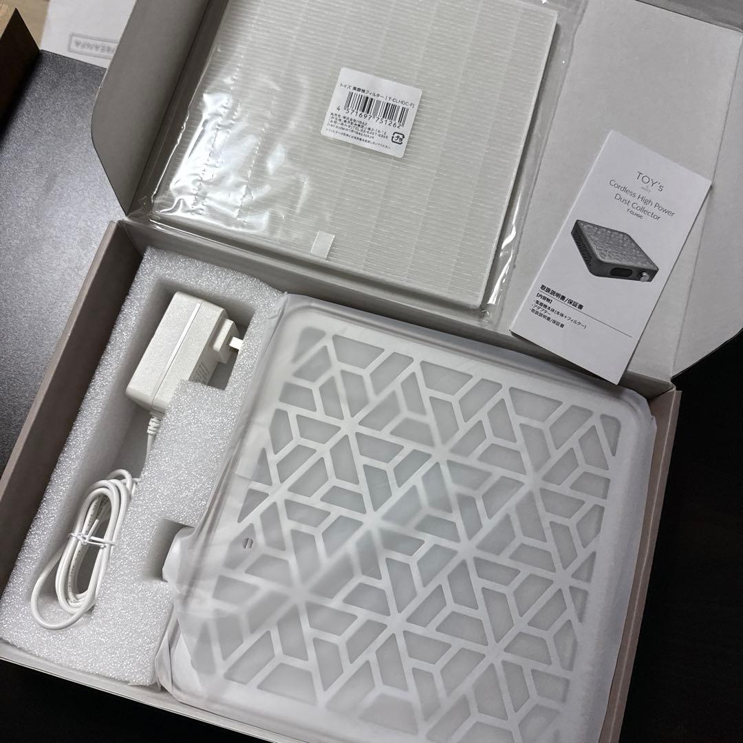 新品♡新商品★移転整理の為出品TOY's x INITYコードレス集塵機