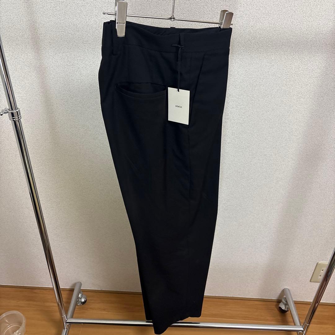 パンツ stein WIDE TAPERED TROUSERS BLK