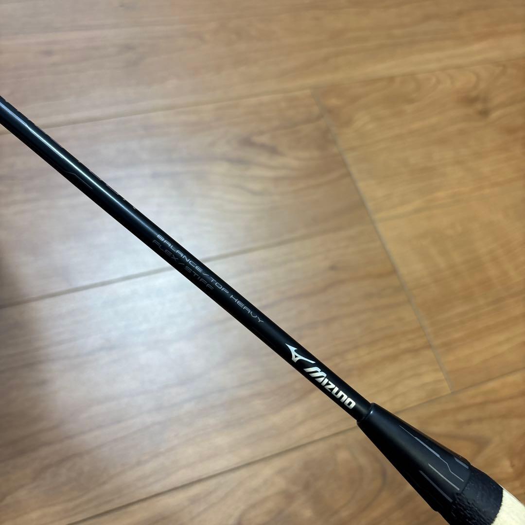 バドミントンラケット　フォルティウスツアー