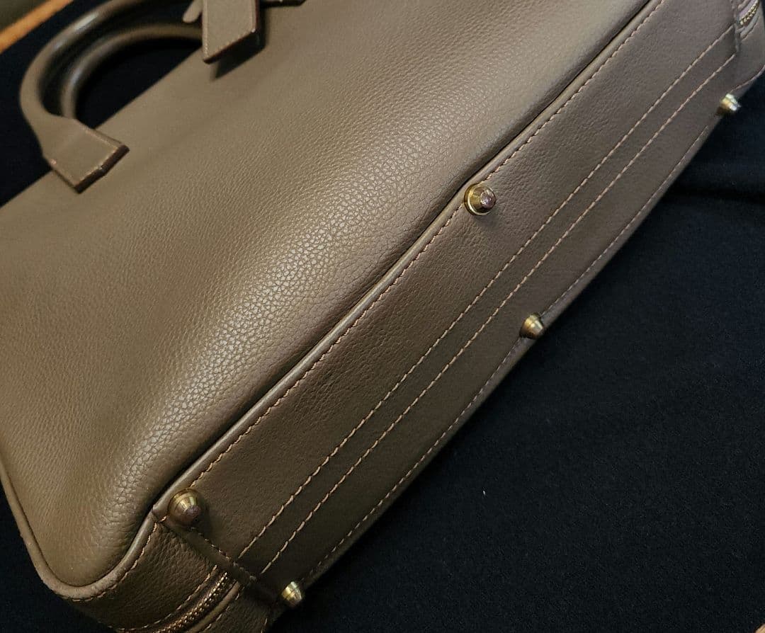 レザー ビジネスバッグ　大峽製鞄(オオバセイホウ)