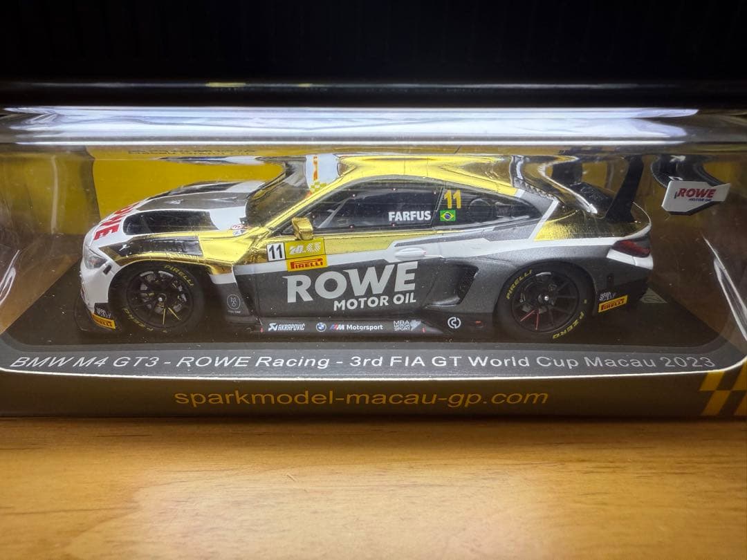 ミニカー 1/43  M4 GT3 - ROWE Racing 3rd Macau