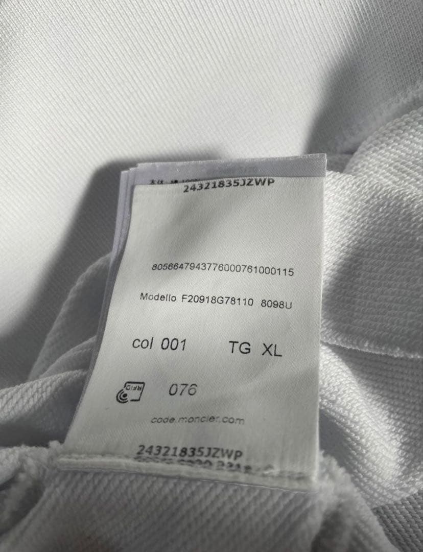 MONCLER ホワイト 長袖トレーナー