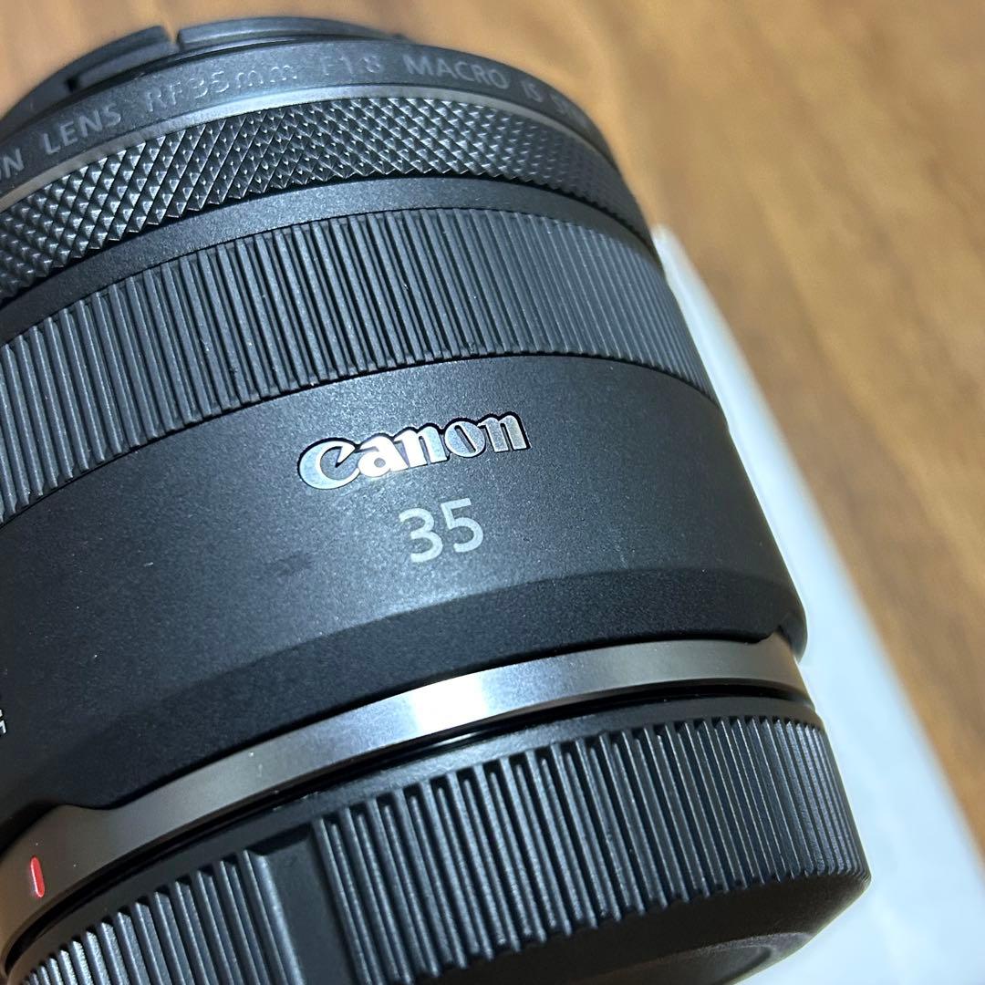 Canon RF35mm f1.8 マクロ 単焦点レンズ　キヤノン