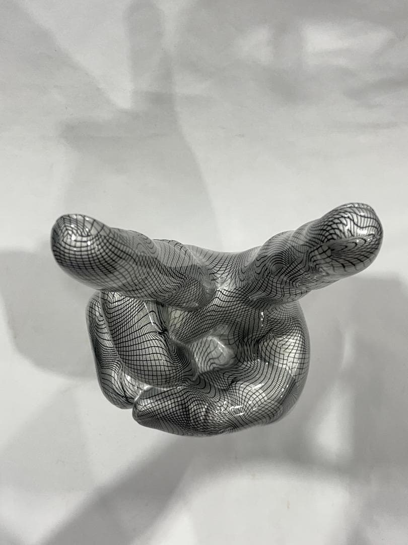 ＊廃番＊　KARE　デコハンドヴィクトリー　グレーオブジェ