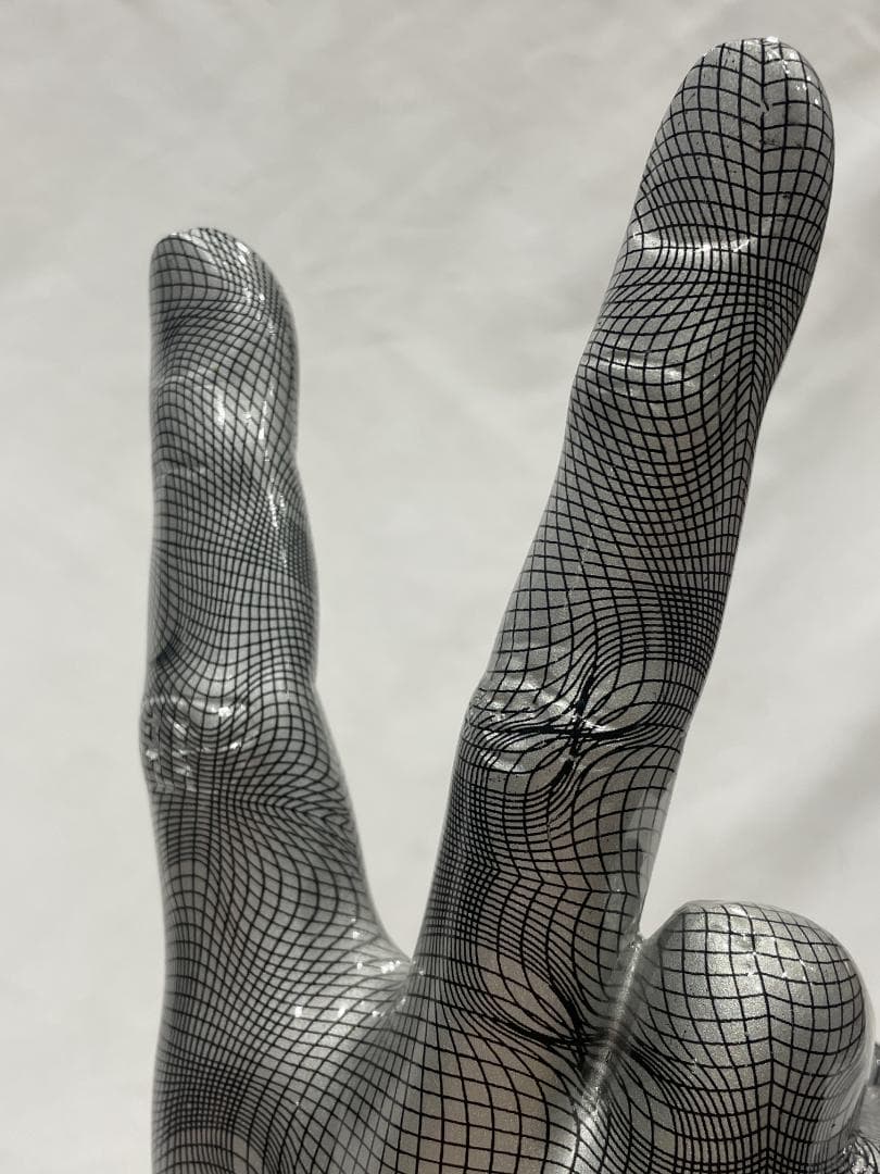 ＊廃番＊　KARE　デコハンドヴィクトリー　グレーオブジェ