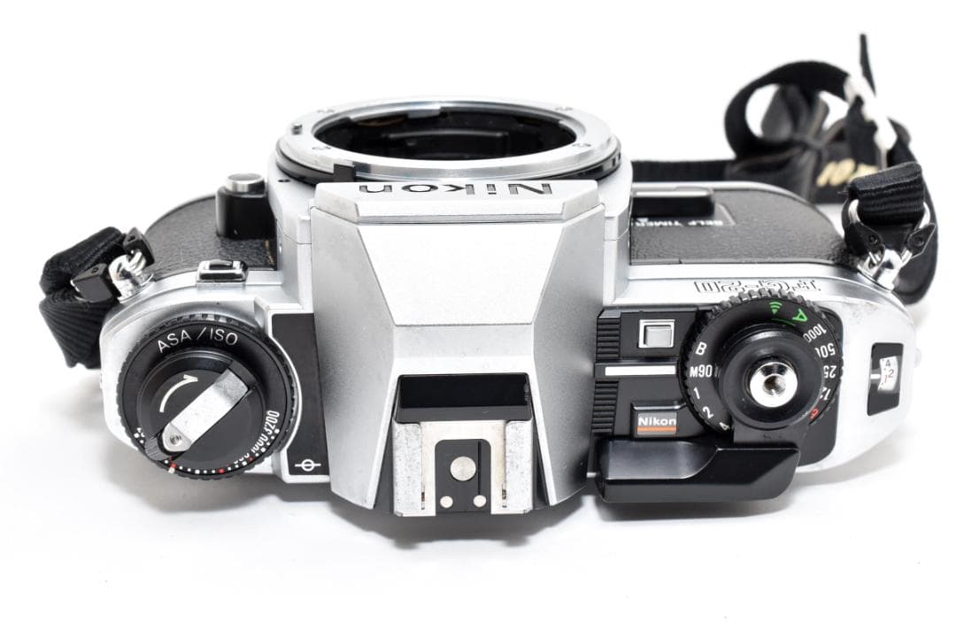 超美品 ニコン FG-20 シルバー フィルムカメラ　モルト新品交換済 H247