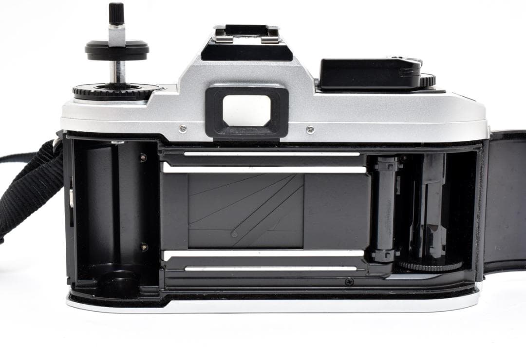 超美品 ニコン FG-20 シルバー フィルムカメラ　モルト新品交換済 H247