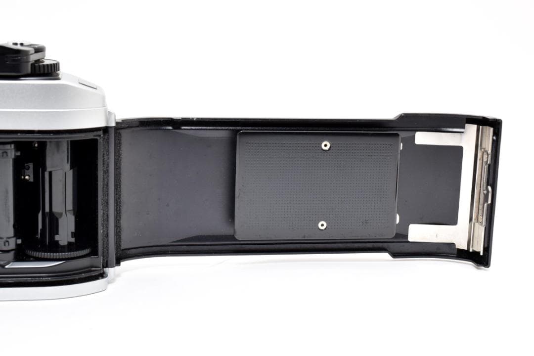 超美品 ニコン FG-20 シルバー フィルムカメラ　モルト新品交換済 H247