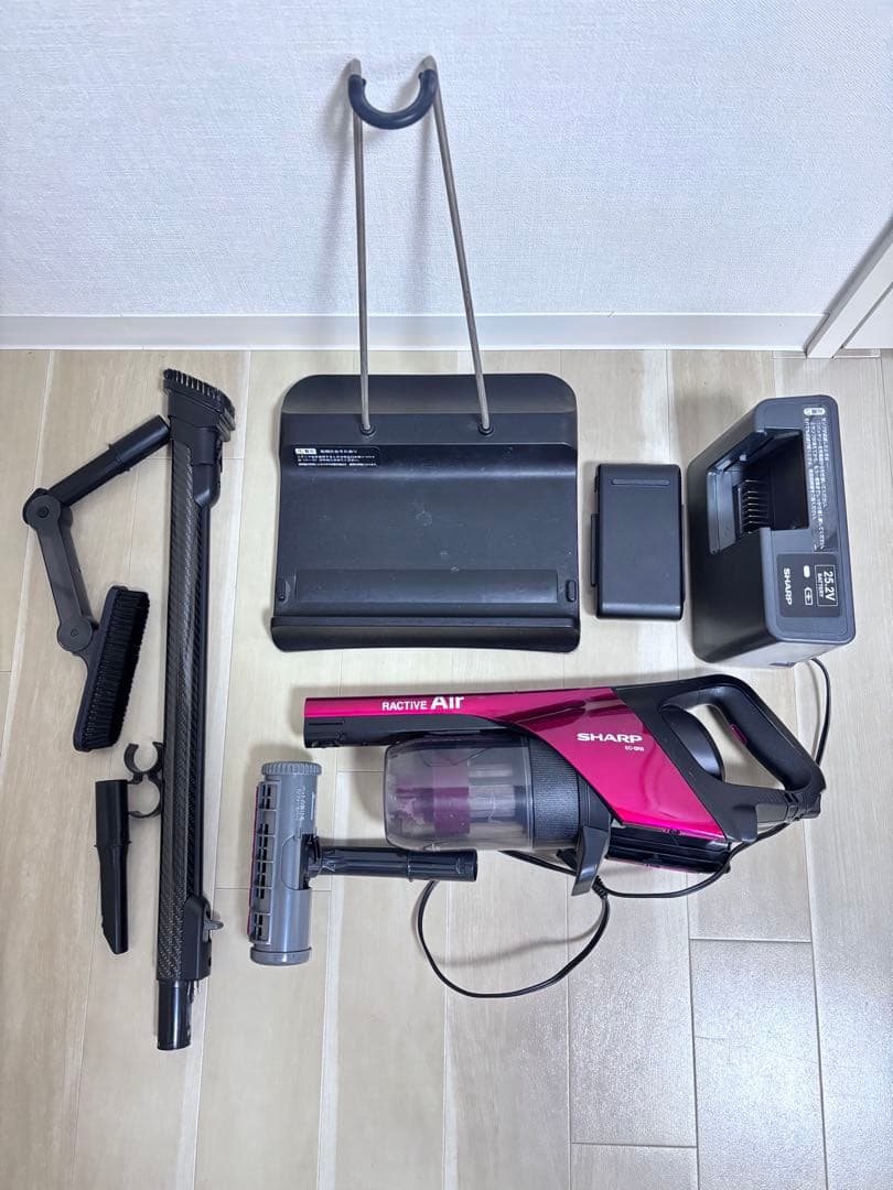 【訳あり】SHARP RACTIVE AIR スティッククリーナー本体　正規品