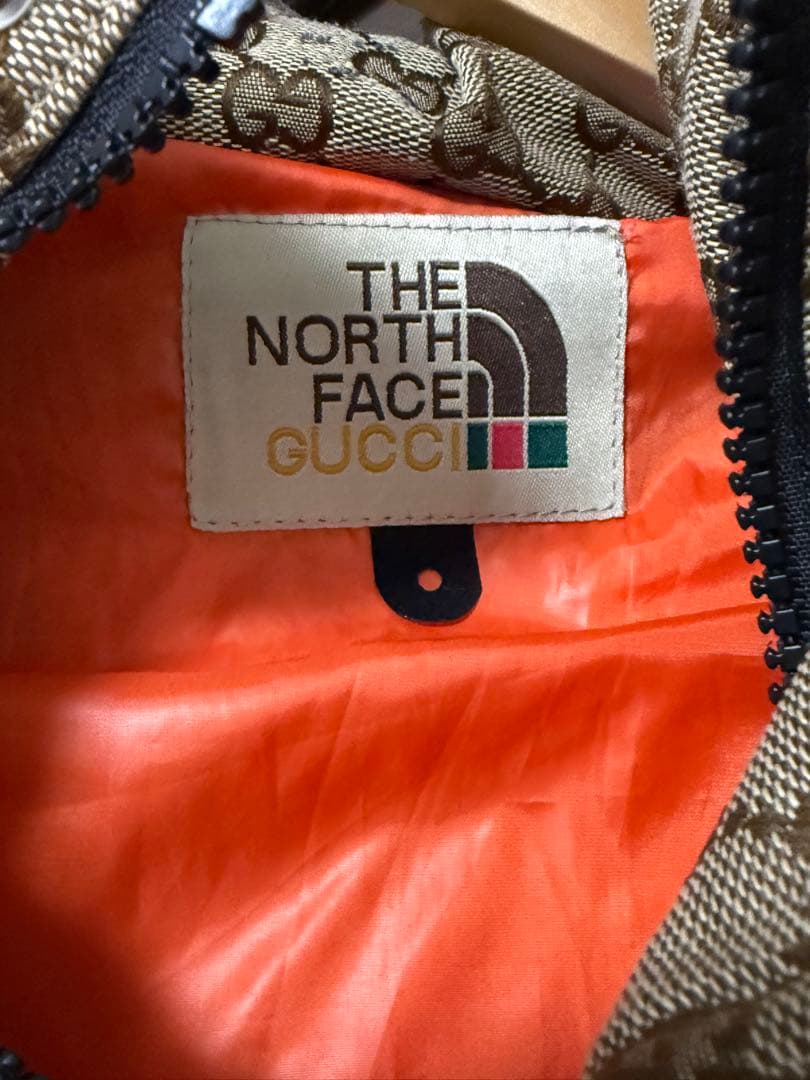 t*.様 THE NORTH FACE x GUCCI ダウンジャケット