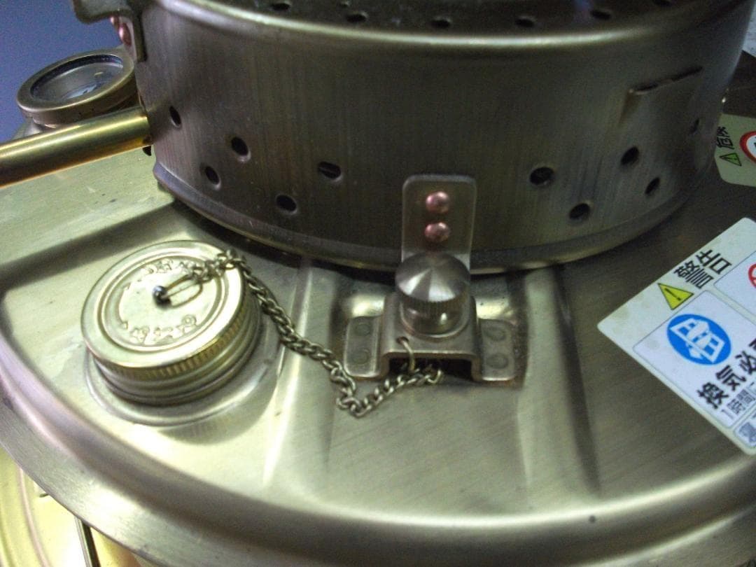 ★下側・ニッセン【日本船燈】・2013年製・最終製造品・フリージア