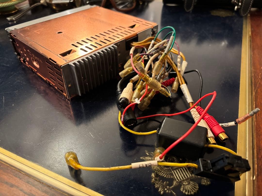 DENON DCT-R1 贅沢な最高級な音質♪♪カーオーディオCDレシーバー