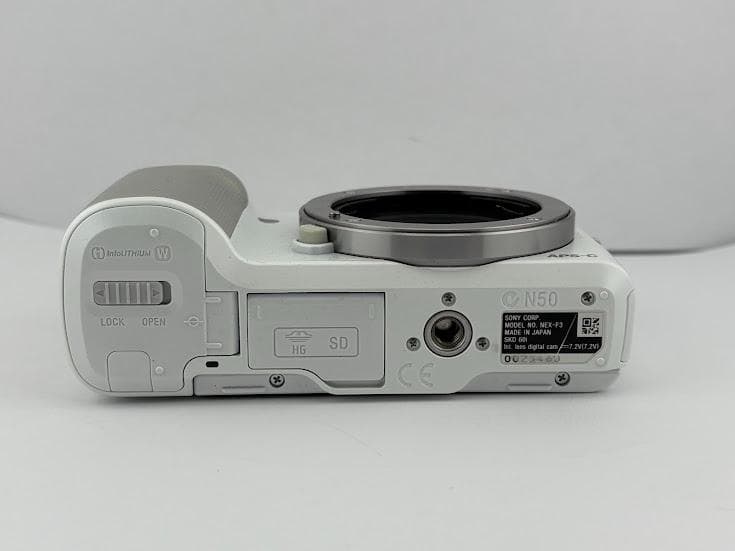 ★ジャンク★ソニー SONY α NEX-F3『外観、光学綺麗』★バッテリー付★