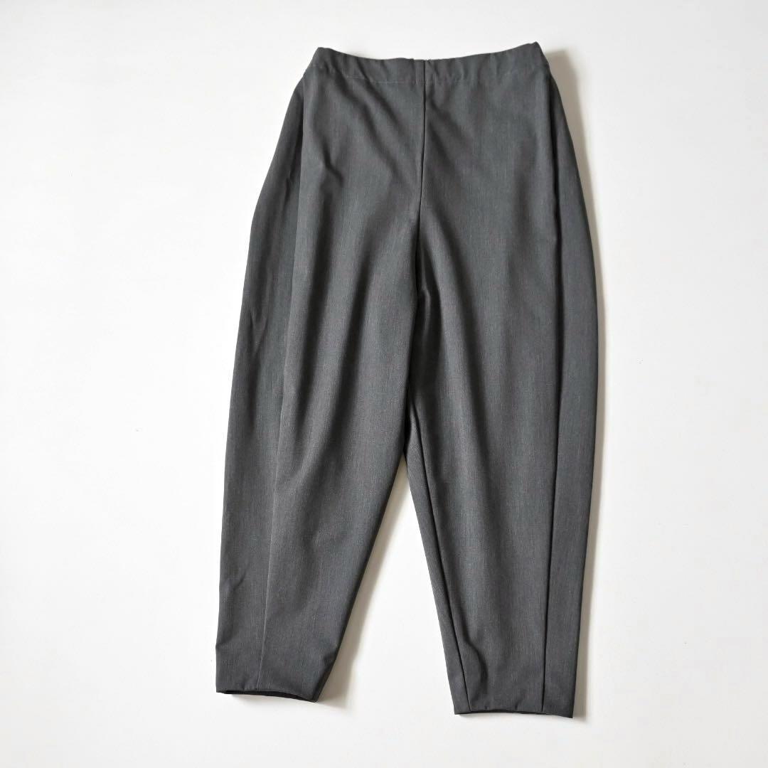 【新品タグ付き】センソユニコ 芽風 メフウ ストレッチテーパードパンツ