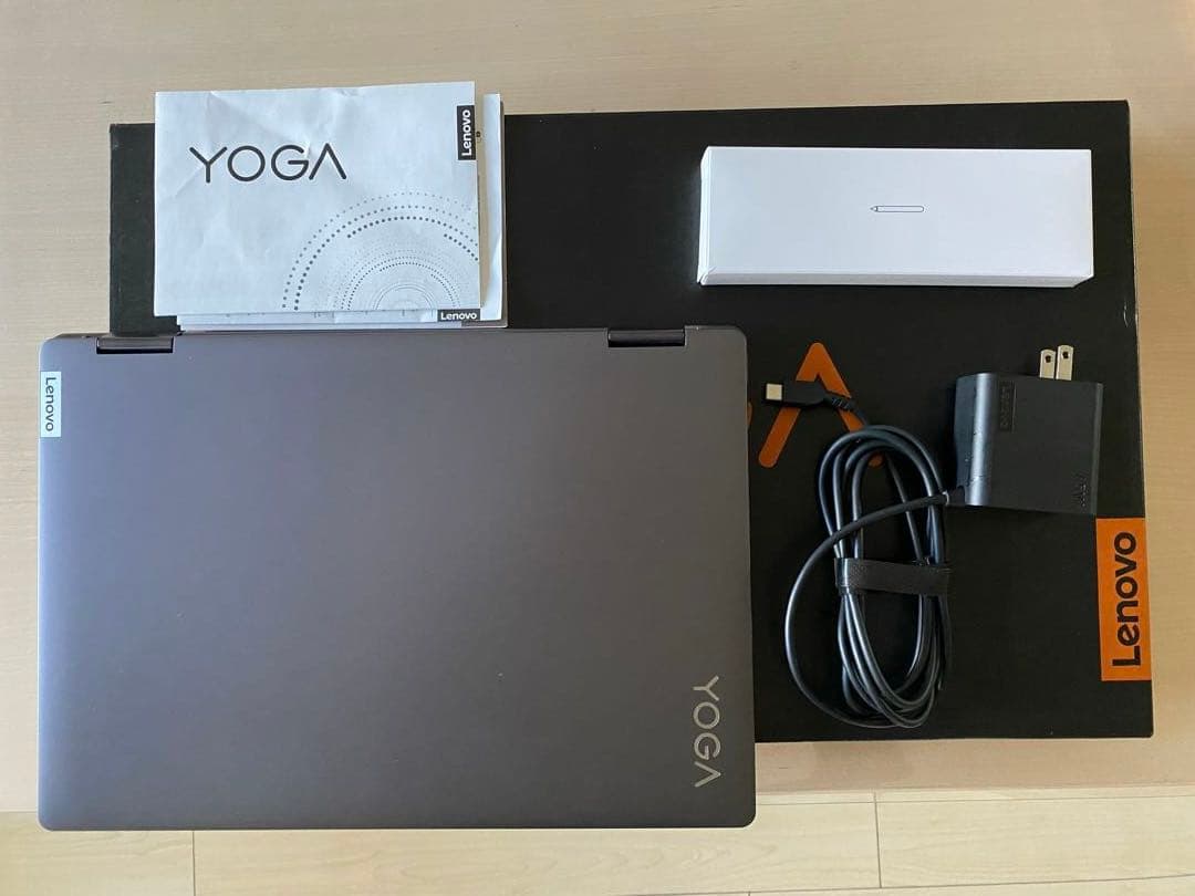 【極美品】Lenovo Yoga 770i/有機EL/Core i7/1TB