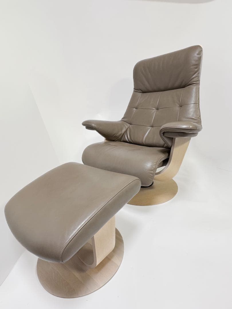 カリモク THE FIRST ザ・ファースト ソファとオットマンセット①