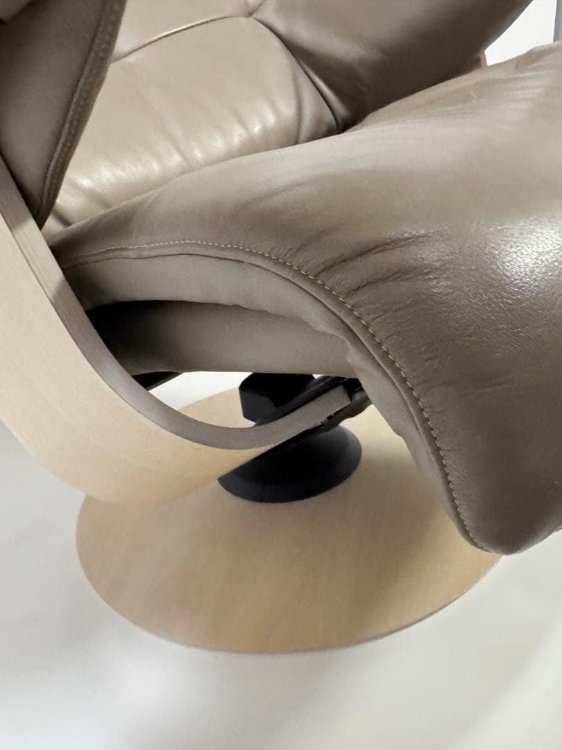 カリモク THE FIRST ザ・ファースト ソファとオットマンセット①