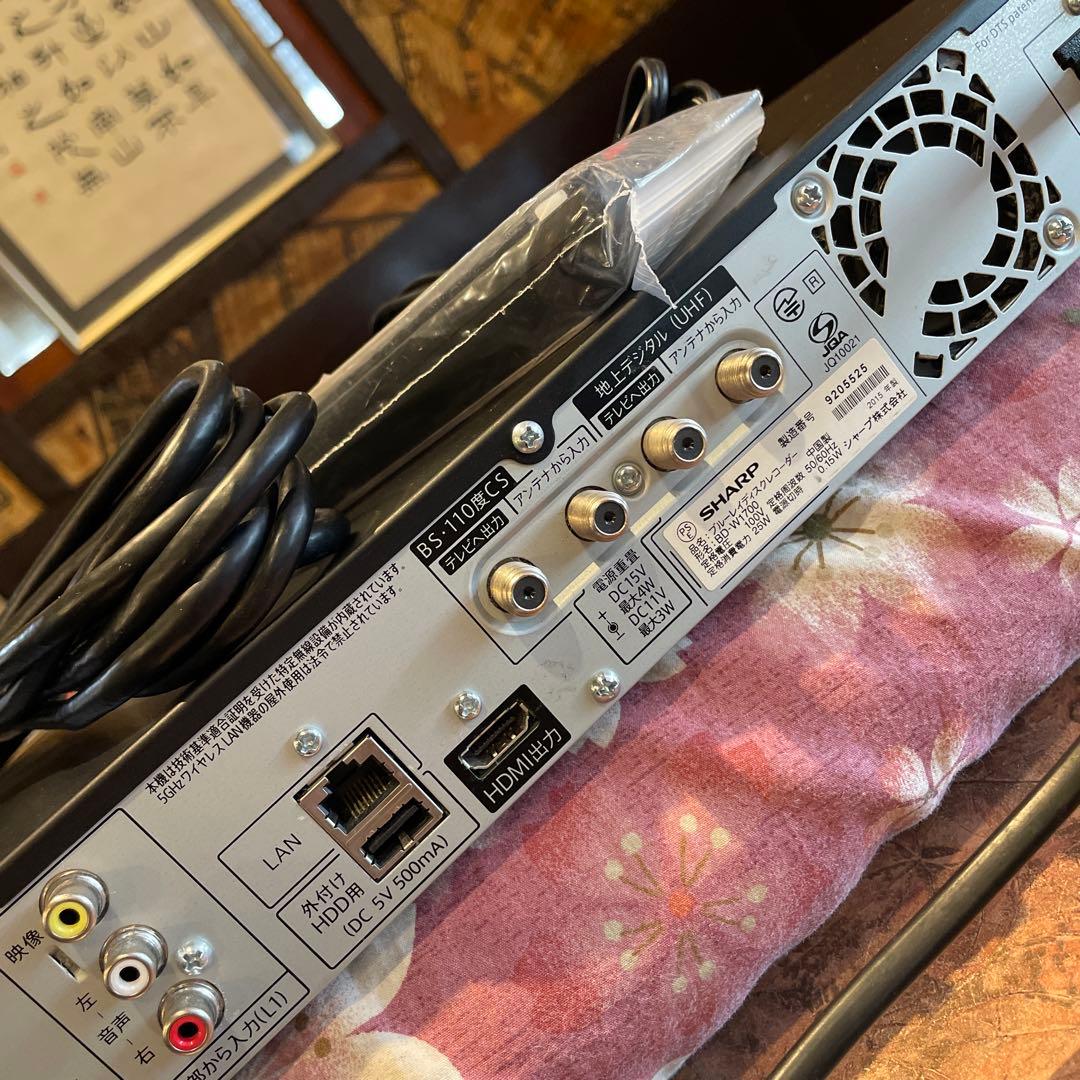 SHARP BD-W1700 12倍録 1TB 新品リモ等付フル装備 完動品！