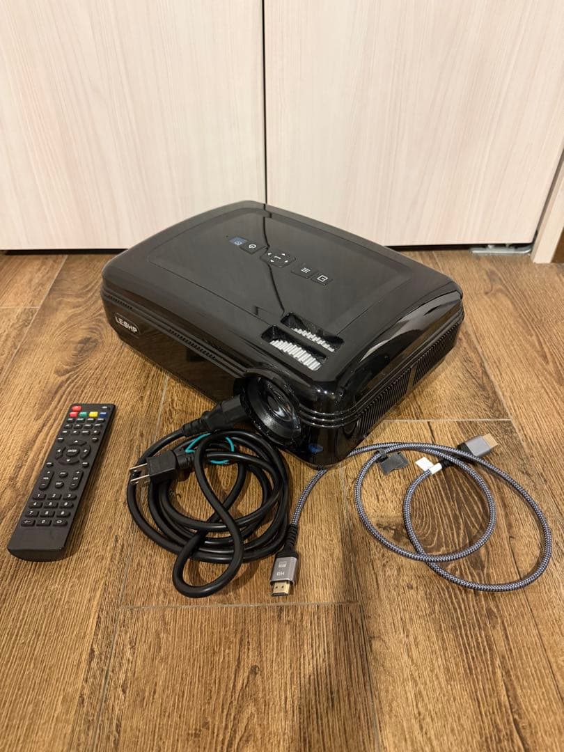 Android搭載 プロジェクター LESHP