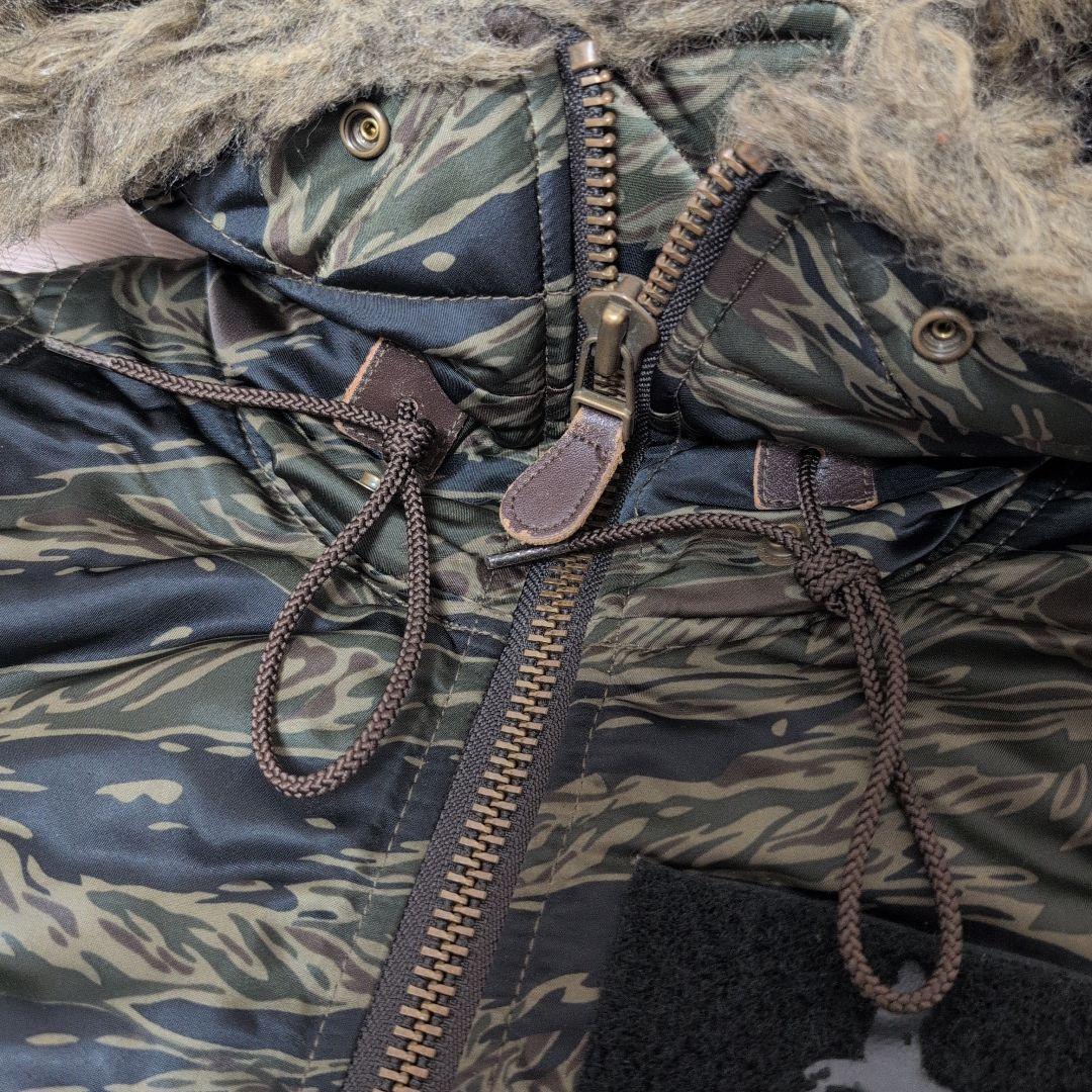 名作 ヒステリックグラマー ヒスガール プリマロフト モッズコート 迷彩