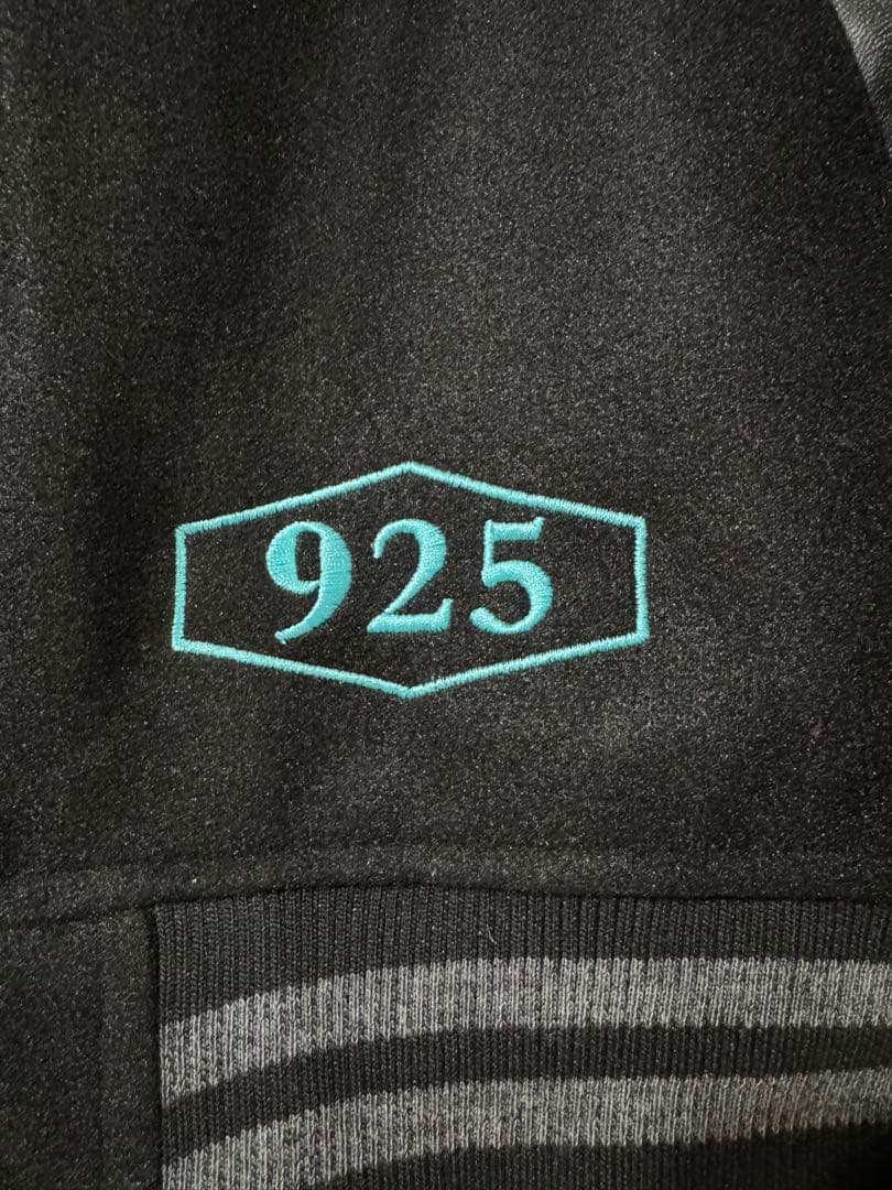 Tiffany & Co.Nike スタジャン XL