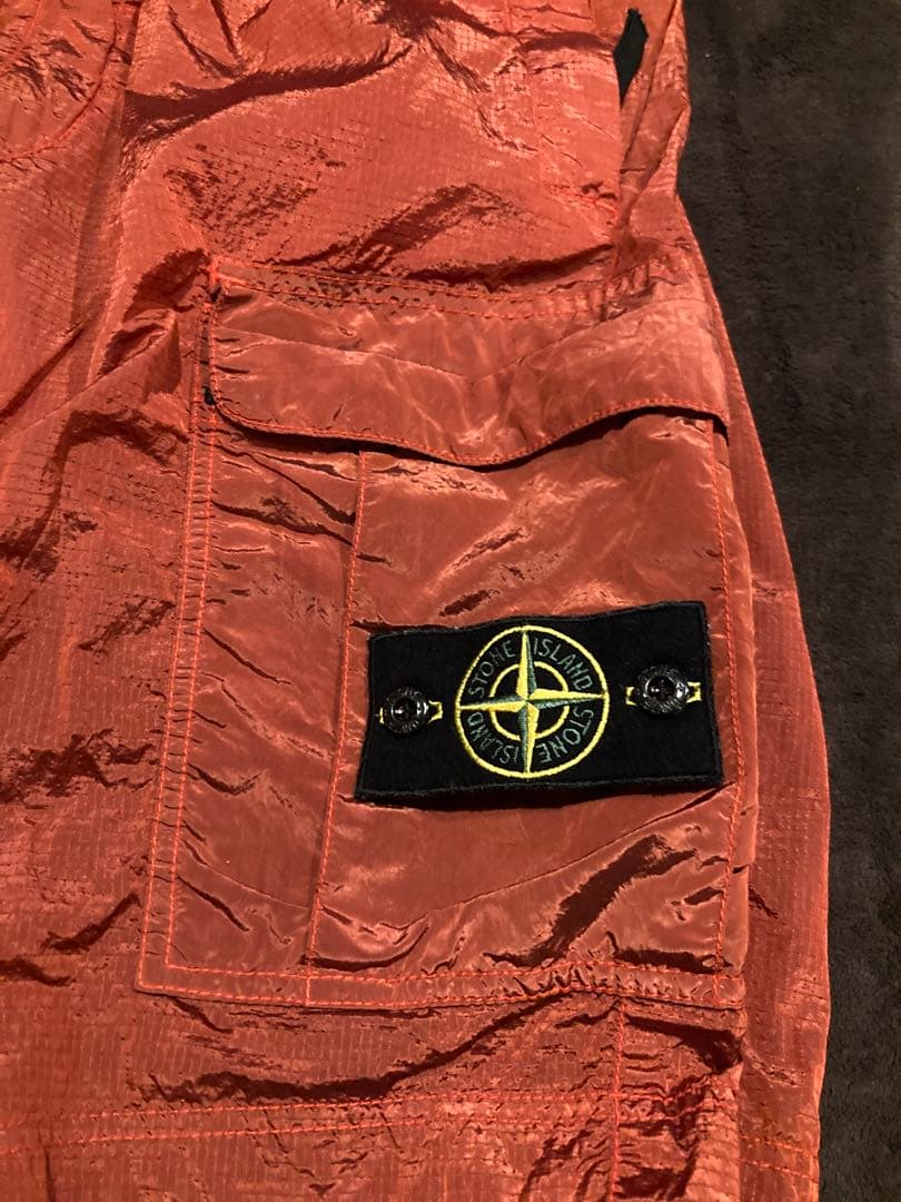 ストーンアイランド ナイロンショートパンツ