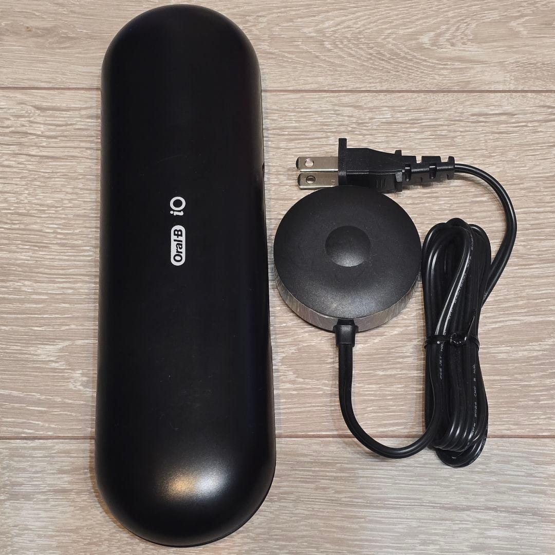 新品 ブラウン 電動歯ブラシ オーラルB iO9 iOM92B20BK-W